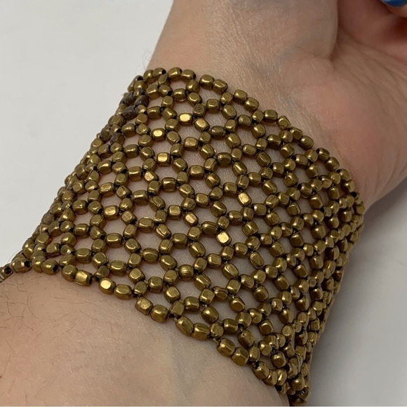 Large Classic Gold Toned Beaded Bracelet - Picture 2 of 6